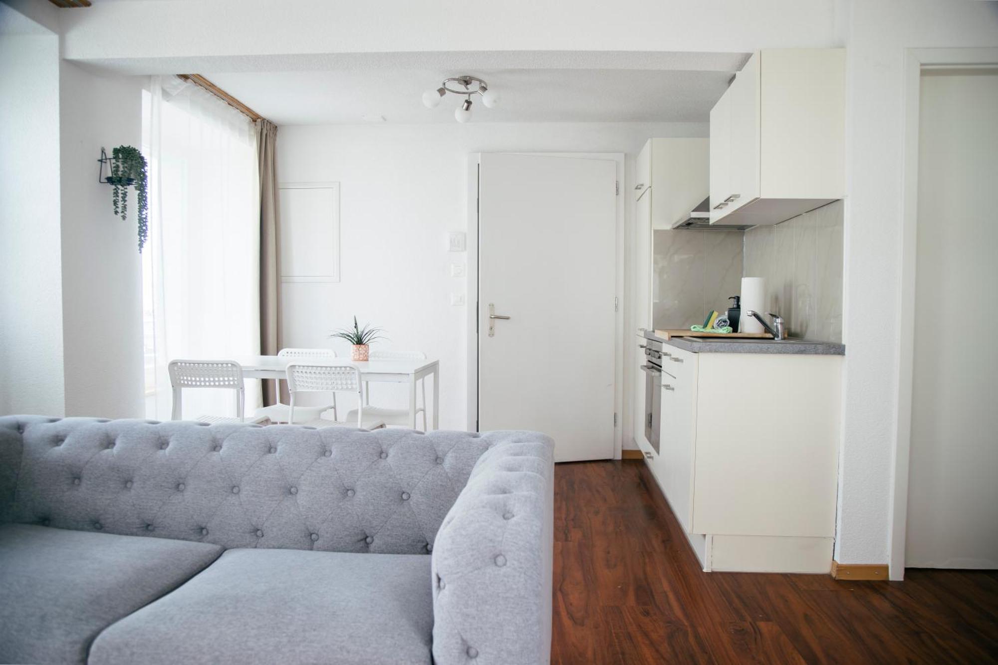 Nimbuzzz Apartments Unterseen Buitenkant foto