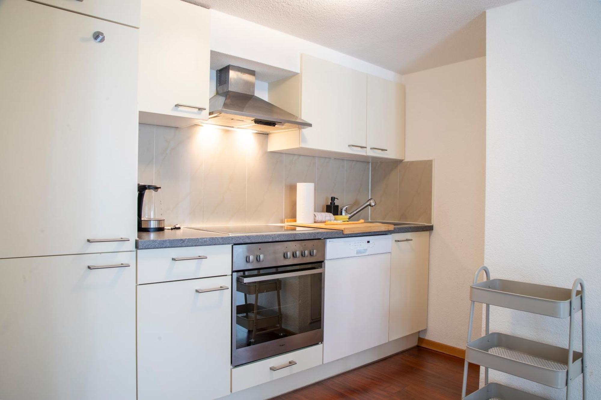 Nimbuzzz Apartments Unterseen Buitenkant foto