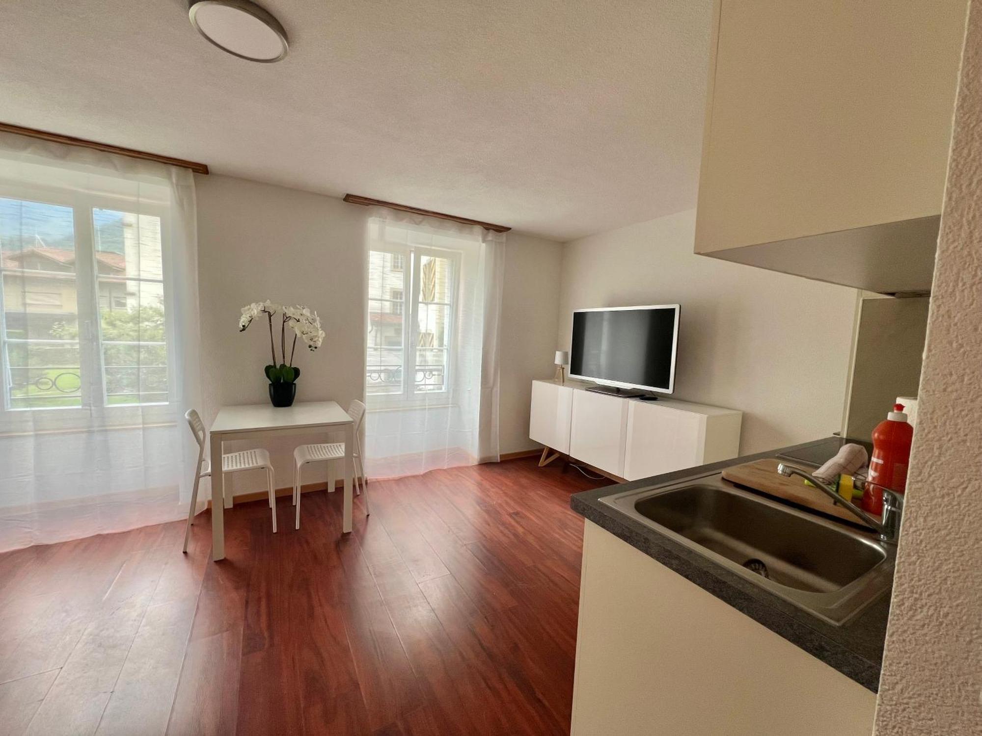 Nimbuzzz Apartments Unterseen Kamer foto