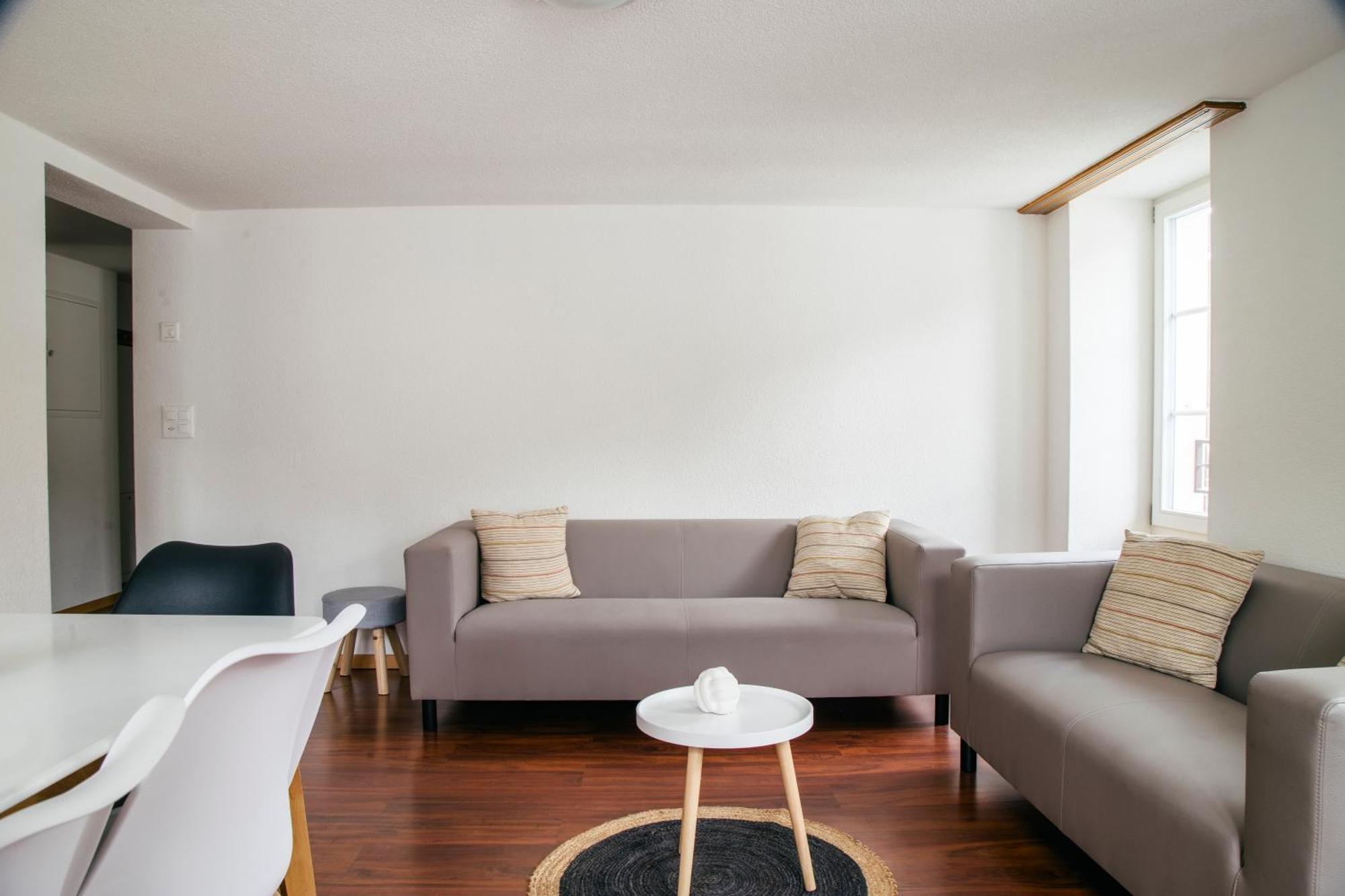 Nimbuzzz Apartments Unterseen Kamer foto