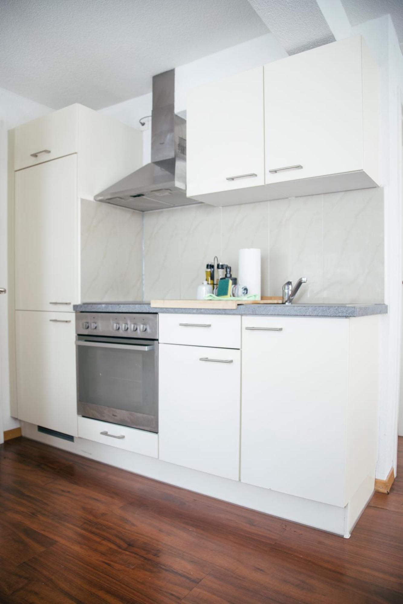 Nimbuzzz Apartments Unterseen Kamer foto